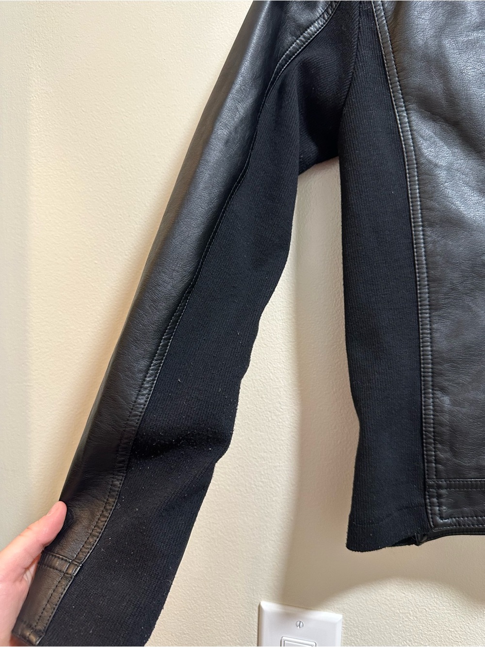 Maurices Women’s Black Faux Leather Jacket - Picture 7 of 9